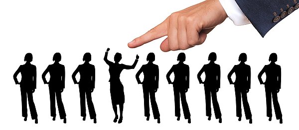 How to save time in personnel management: tips and tricks