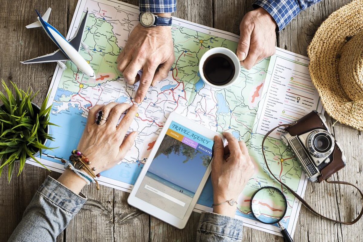 Tourism and Internet